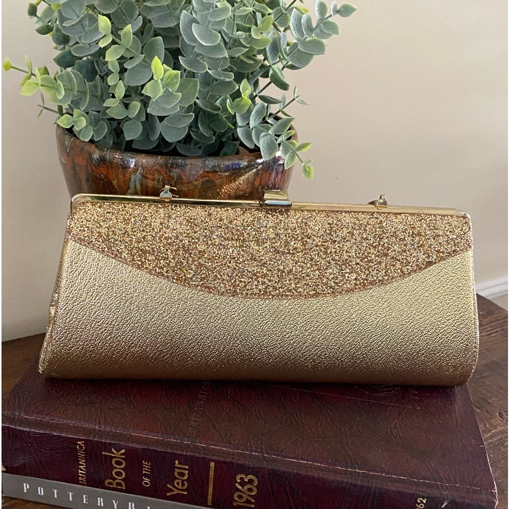 VINTAGE 60s-70s Gold Lame & Gold Glitter Clutch Purse.  With or Without chain